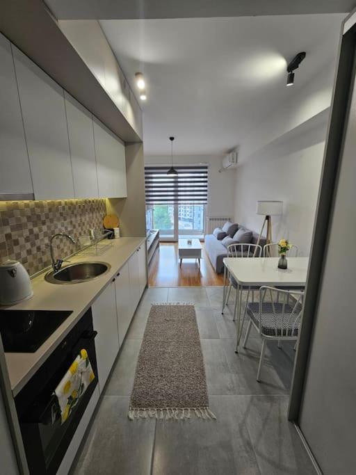 Milo Apartment Skopje Zewnętrze zdjęcie