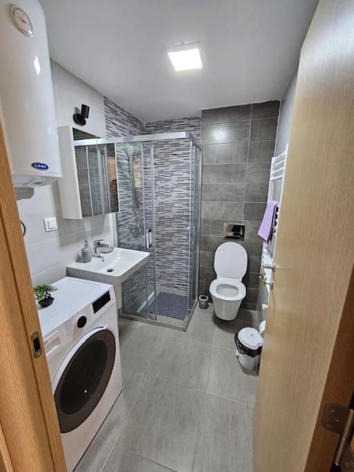 Milo Apartment Skopje Zewnętrze zdjęcie