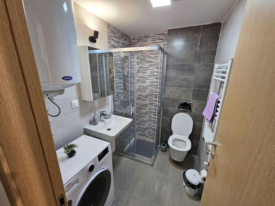 Milo Apartment Skopje Zewnętrze zdjęcie